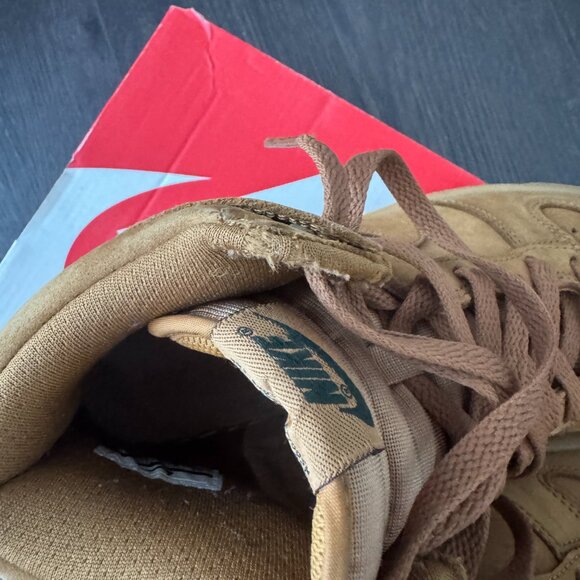 NIKE BROWN DUNK HIGH PREMIUM SIZE 6.5 WOMENS * - Picture 11 of 12